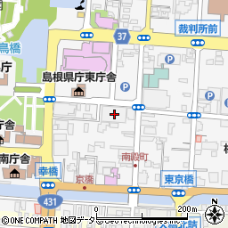 島根県松江市殿町87周辺の地図