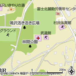 鳴沢村屋内テニスコート場周辺の地図