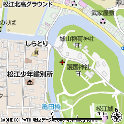 島根県松江市殿町490周辺の地図