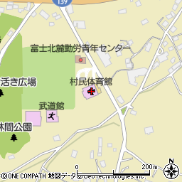 鳴沢村民体育館周辺の地図