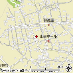 山梨県南都留郡鳴沢村724-1周辺の地図
