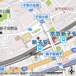ファミリーマート冨士屋オルトヨコハマ店周辺の地図