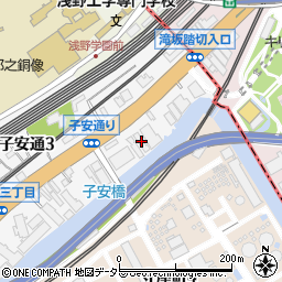 プラス・ワン横浜周辺の地図