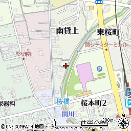 岐阜県関市南貸上3周辺の地図