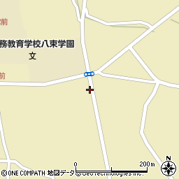 八束町中央周辺の地図