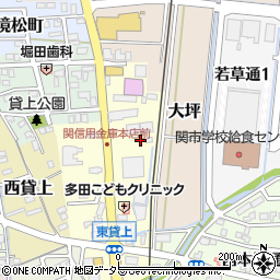岐阜県関市東貸上12周辺の地図
