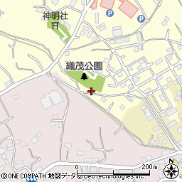 神奈川県横浜市神奈川区菅田町2605周辺の地図
