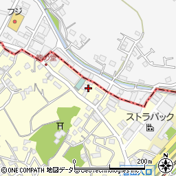 神奈川県横浜市神奈川区菅田町2750周辺の地図