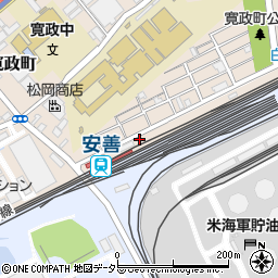 神奈川県横浜市鶴見区寛政町1-12周辺の地図