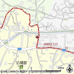 神奈川県横浜市神奈川区菅田町2472周辺の地図