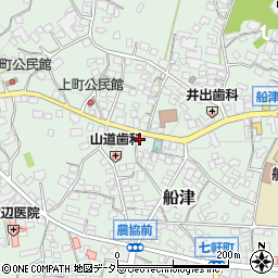 小川洋服店周辺の地図