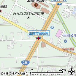 山県市役所東周辺の地図