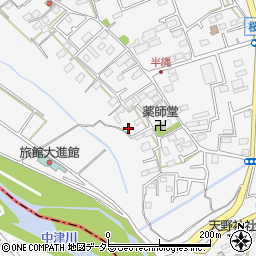 神奈川県愛甲郡愛川町中津5702-5周辺の地図