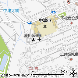 神奈川県愛甲郡愛川町中津558周辺の地図