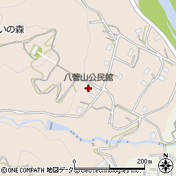 八菅山公民館周辺の地図
