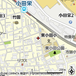 ファミーユ小田周辺の地図