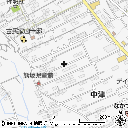 神奈川県愛甲郡愛川町中津595周辺の地図