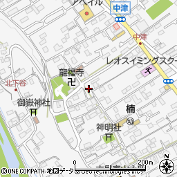 神奈川県愛甲郡愛川町中津411-6周辺の地図