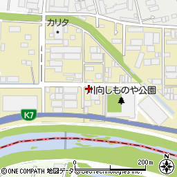 神奈川県横浜市都筑区川向町807周辺の地図