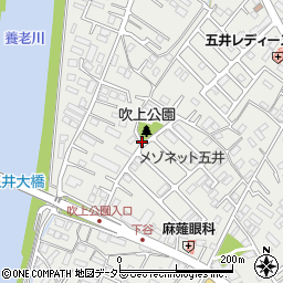 日成建装株式会社周辺の地図