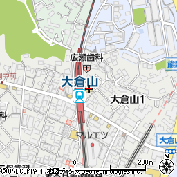 ファミリーマート大倉山駅前店周辺の地図