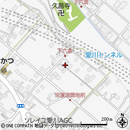 神奈川県愛甲郡愛川町中津2704周辺の地図