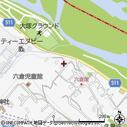 神奈川県愛甲郡愛川町中津2413-1周辺の地図