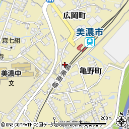 岐阜県美濃市広岡町3973周辺の地図