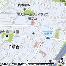 神奈川県横浜市青葉区千草台25-5周辺の地図
