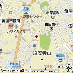 岐阜県美濃市2066周辺の地図