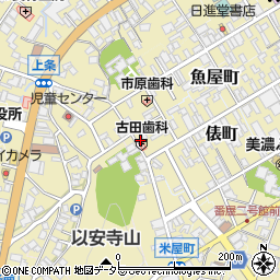 岐阜県美濃市2098周辺の地図