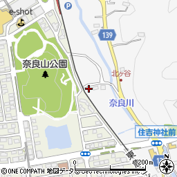 神奈川県横浜市青葉区奈良町1047-8周辺の地図