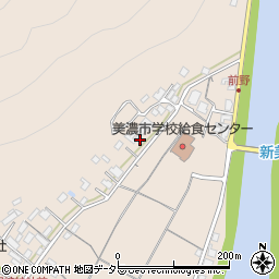 岐阜県美濃市前野615周辺の地図