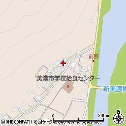 岐阜県美濃市前野633周辺の地図