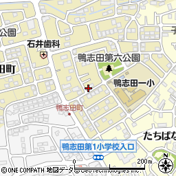 神奈川県横浜市青葉区鴨志田町803-4周辺の地図
