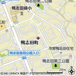 神奈川県横浜市青葉区鴨志田町520-6周辺の地図