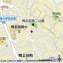神奈川県横浜市青葉区鴨志田町527-26周辺の地図