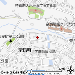 神奈川県横浜市青葉区奈良町1670-18周辺の地図