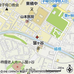 神奈川県川崎市高津区子母口715周辺の地図