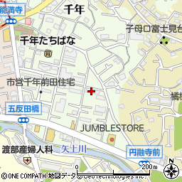神奈川県川崎市高津区千年33周辺の地図