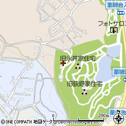 薬師池公園トイレ３周辺の地図