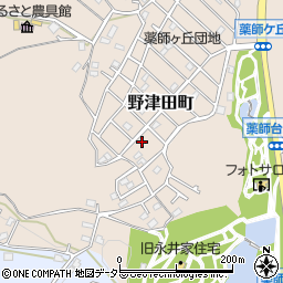 東京都町田市野津田町3210-21周辺の地図