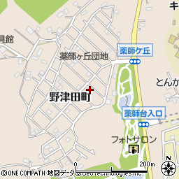 東京都町田市野津田町3210-44周辺の地図