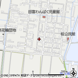 山梨県中央市東花輪1351-17周辺の地図
