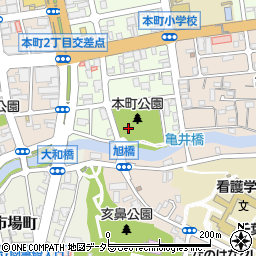 本町公園トイレ周辺の地図