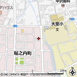 山梨県甲府市堀之内町727-3周辺の地図