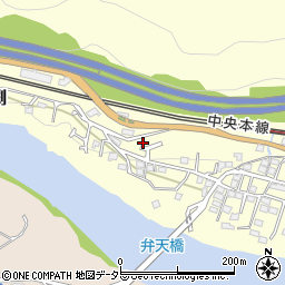 神奈川県相模原市緑区小渕2181-9周辺の地図