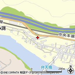 神奈川県相模原市緑区小渕2186-4周辺の地図