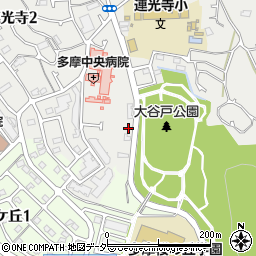 東京都多摩市連光寺2丁目61-5周辺の地図