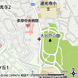 東京都多摩市連光寺2丁目31-4周辺の地図
